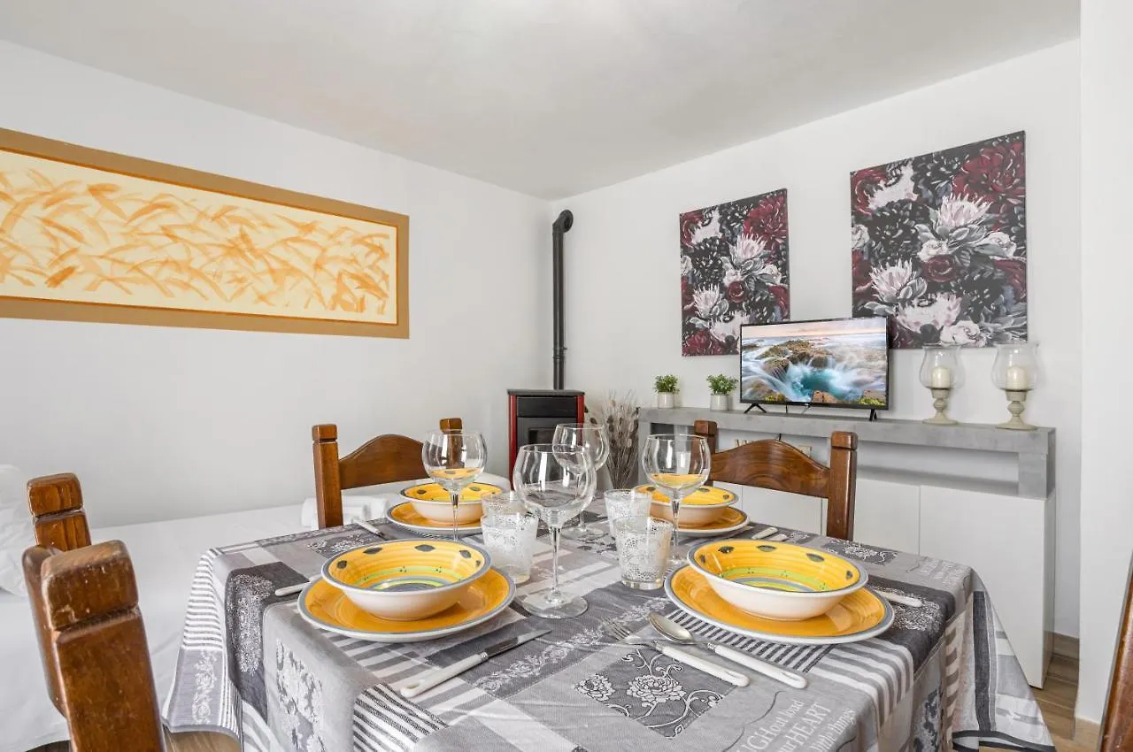 Oratoio Duplex Apartment With Parking Pisa Italy